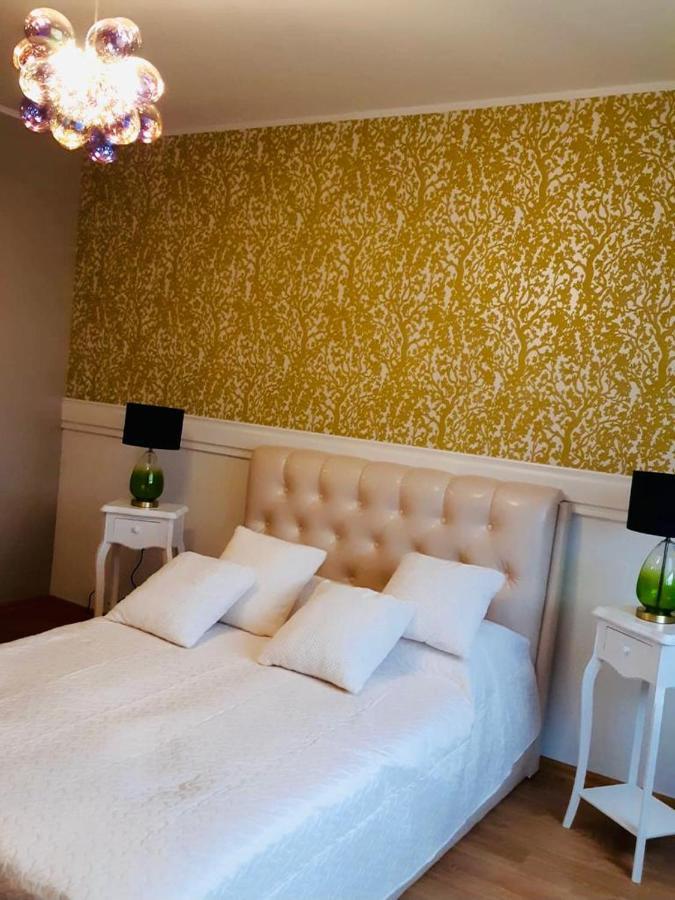 Hotel Klidzina Skriveri Buitenkant foto