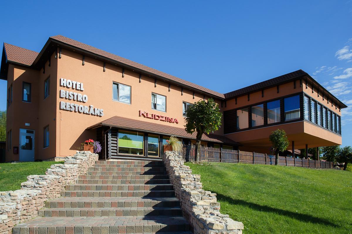 Hotel Klidzina Skriveri Buitenkant foto
